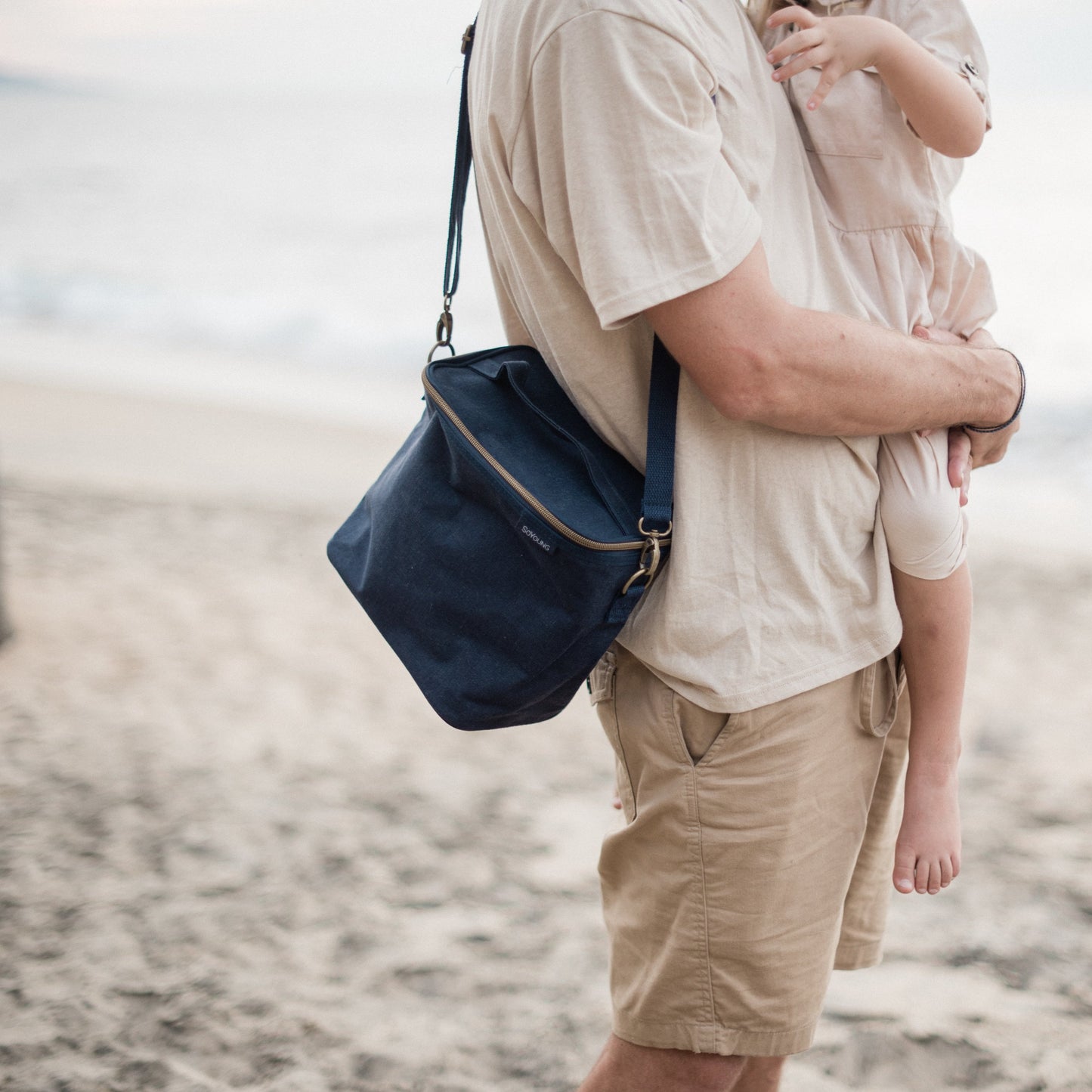 SoYoung Insulated Lunch Bag Navy Linen Singapore