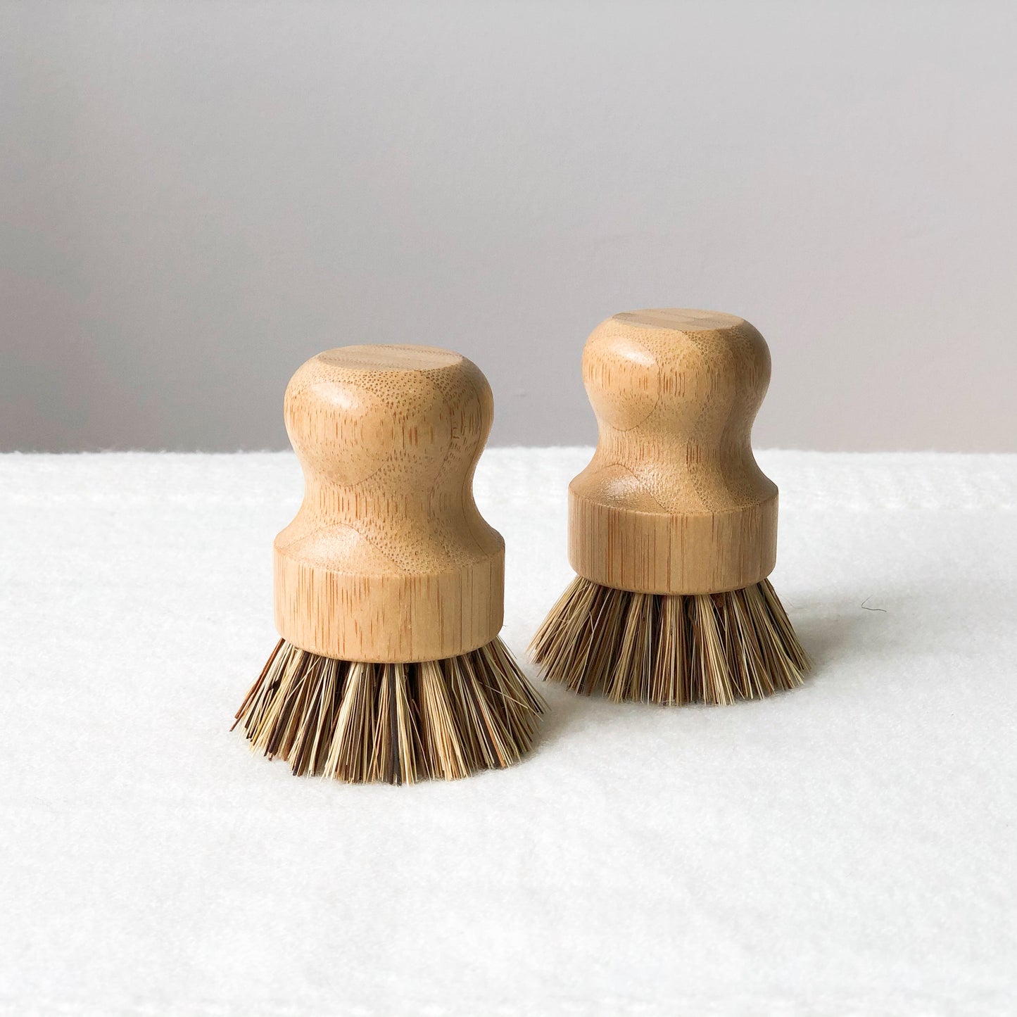Short Handle Bamboo Dish Washing Brush with Plant Fibre Bristles Singapore