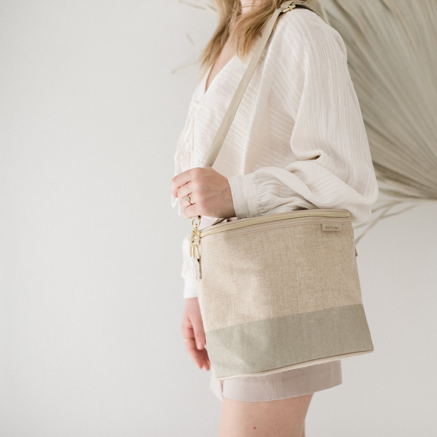 SoYoung Insulated Lunch Bag Cement Block Linen Singapore