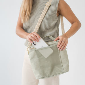SoYoung Insulated Lunch Bag Sage Green Linen Singapore